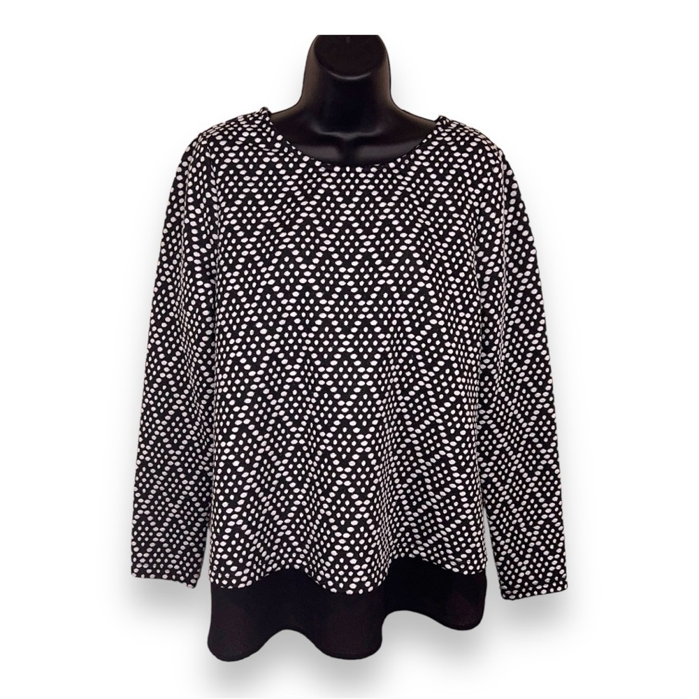 MEDIUM CROFT AND BARROW BLACK WHITE DOT PRINT BLOUSE TOP STRETCH